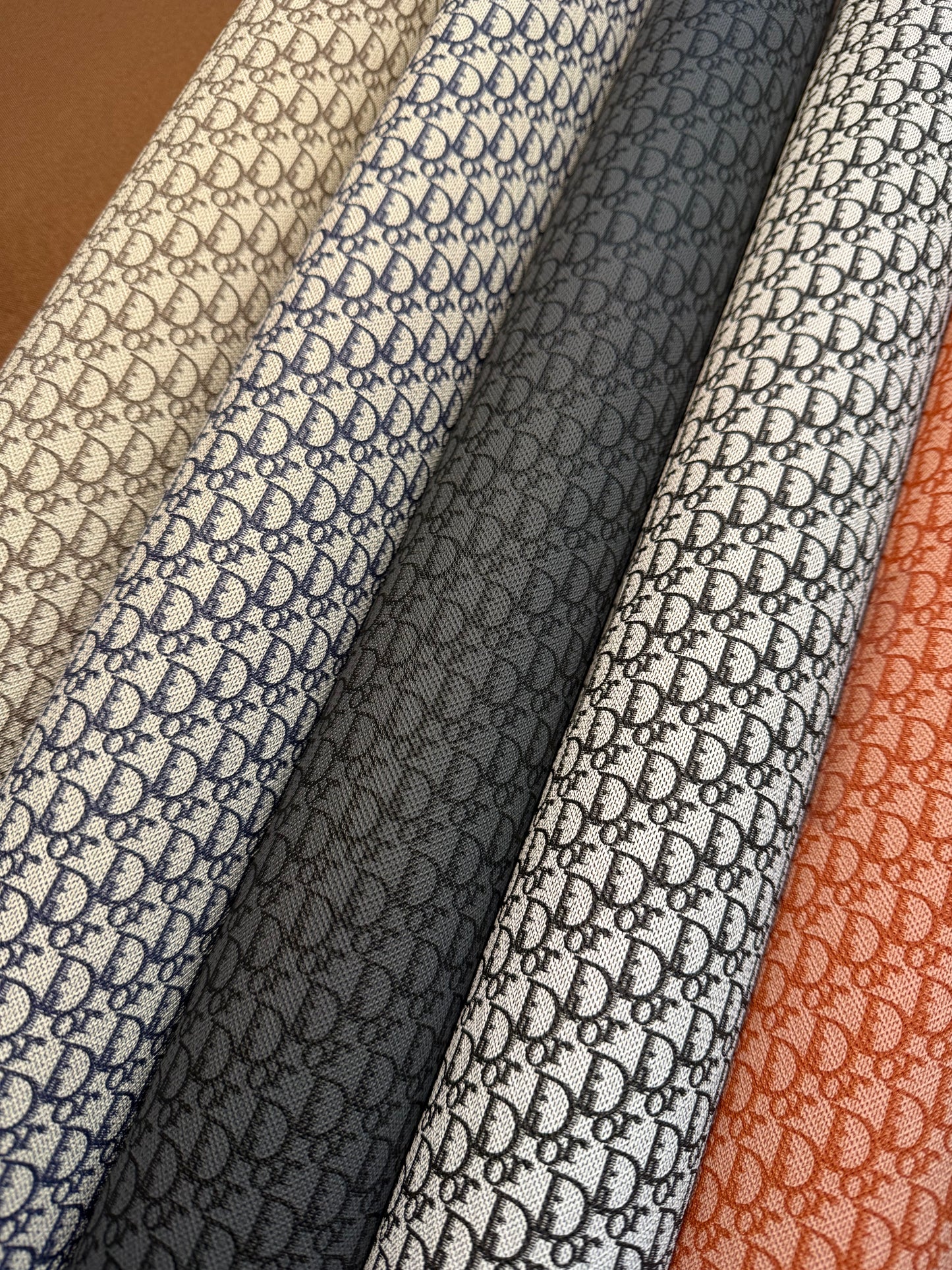 MINI LEATHER