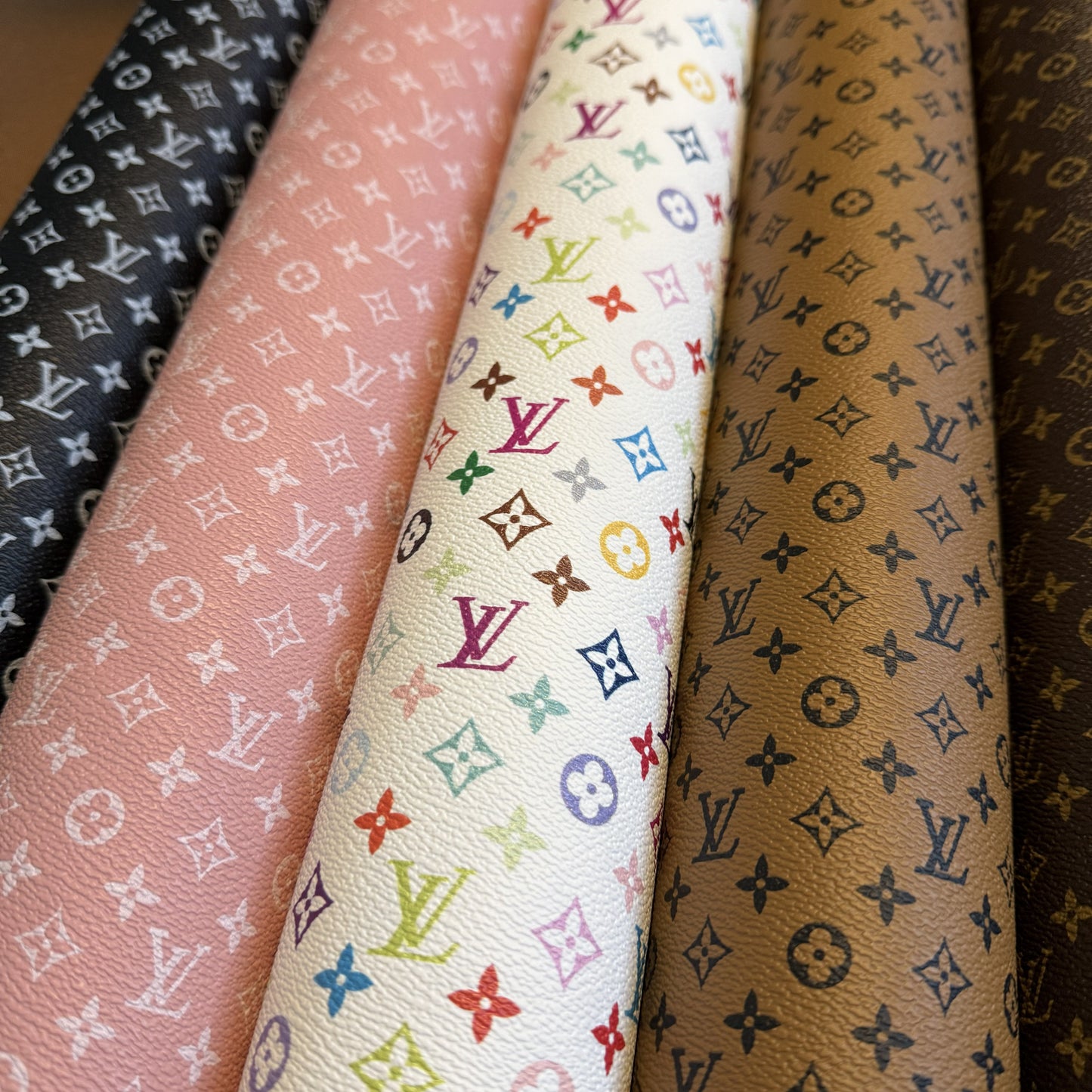 MINI LEATHER