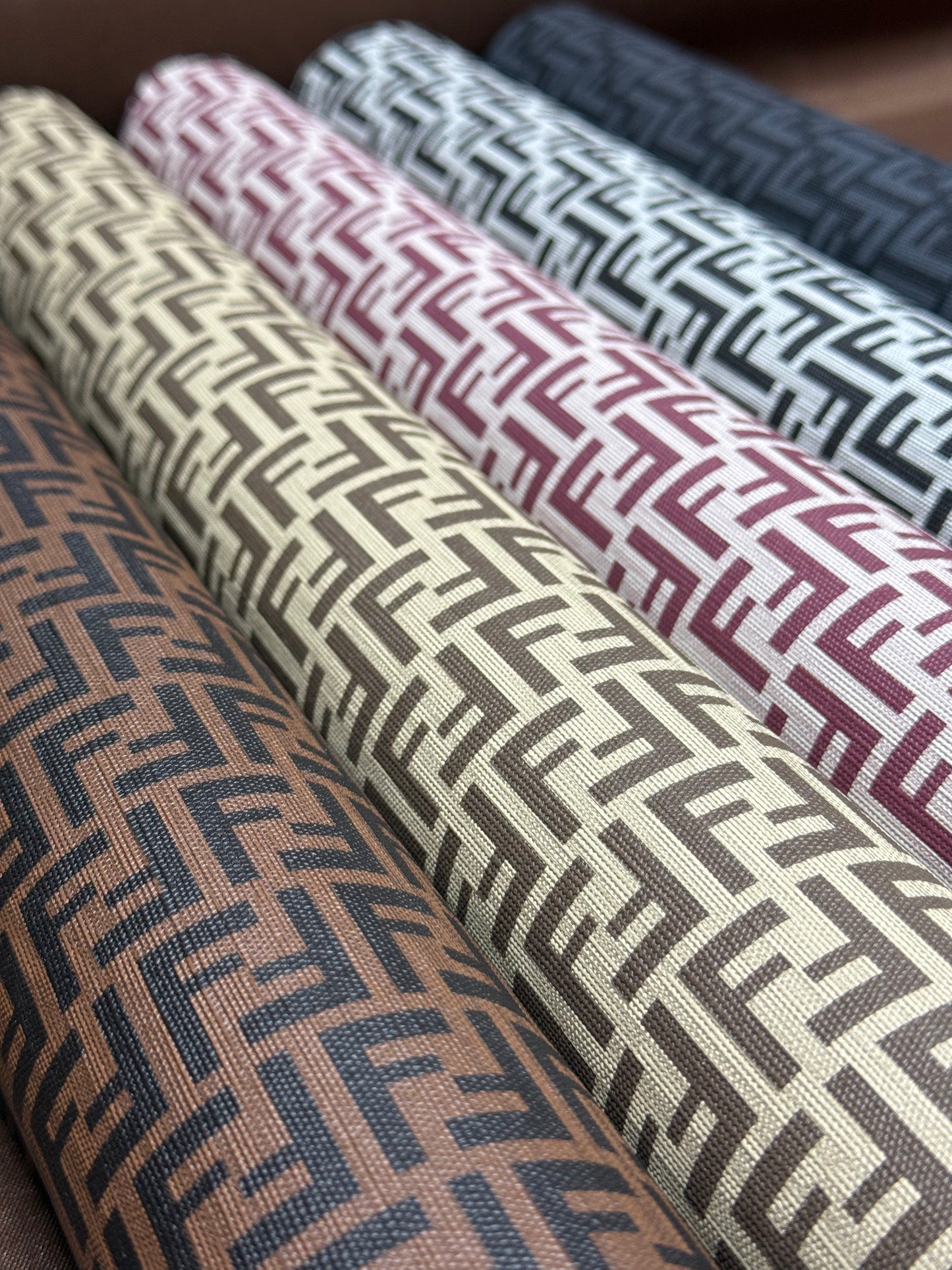 CLASSIC LEATHER