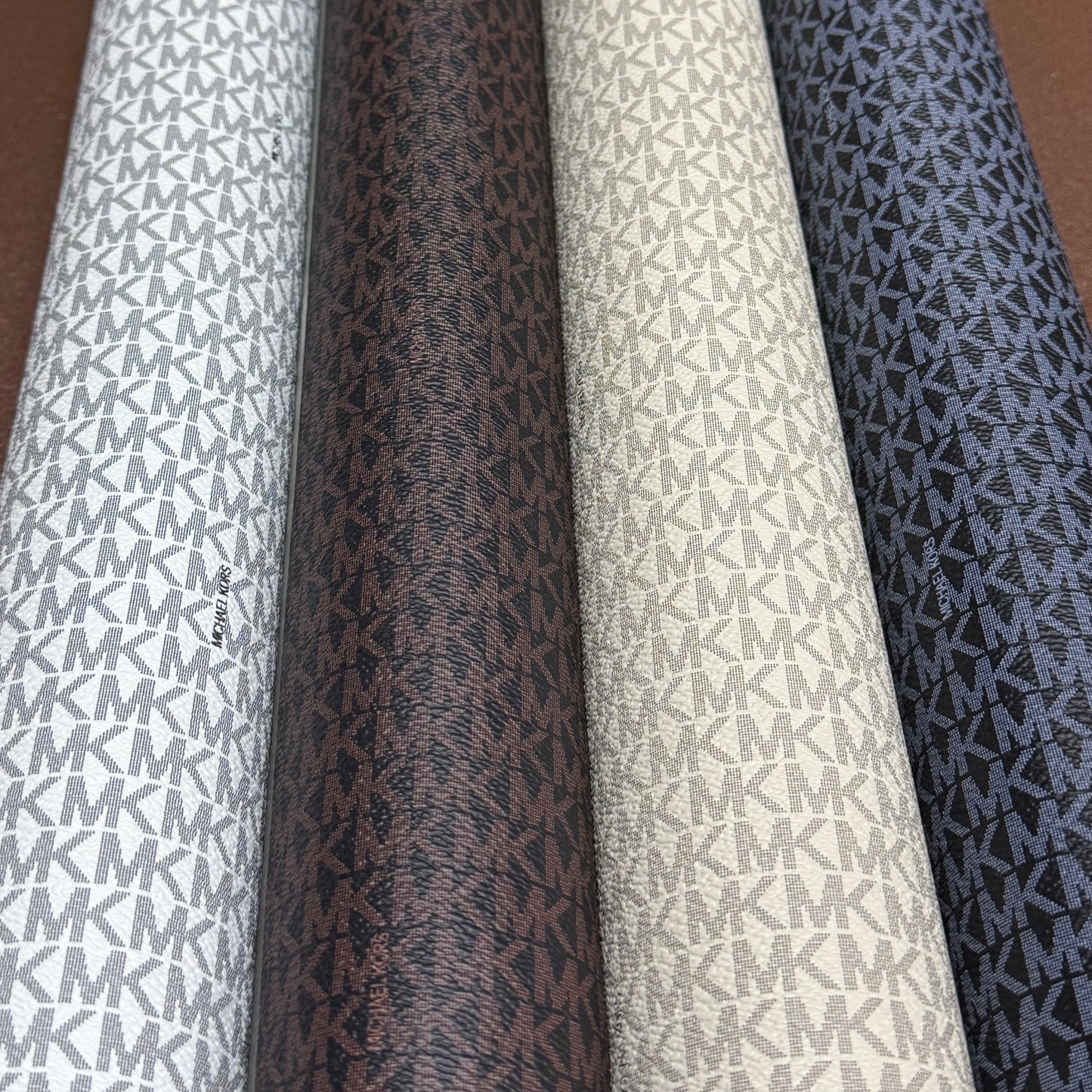 CLASSIC LEATHER